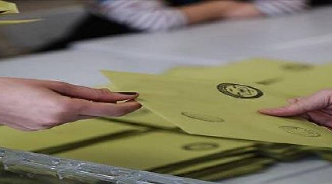 26 partiden 13’ü ittifak çatısında seçime giriyor