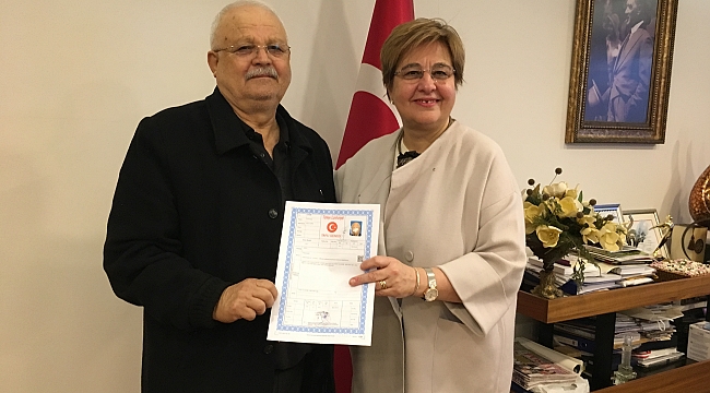 40 yıl sonra gelen tapu sevinci
