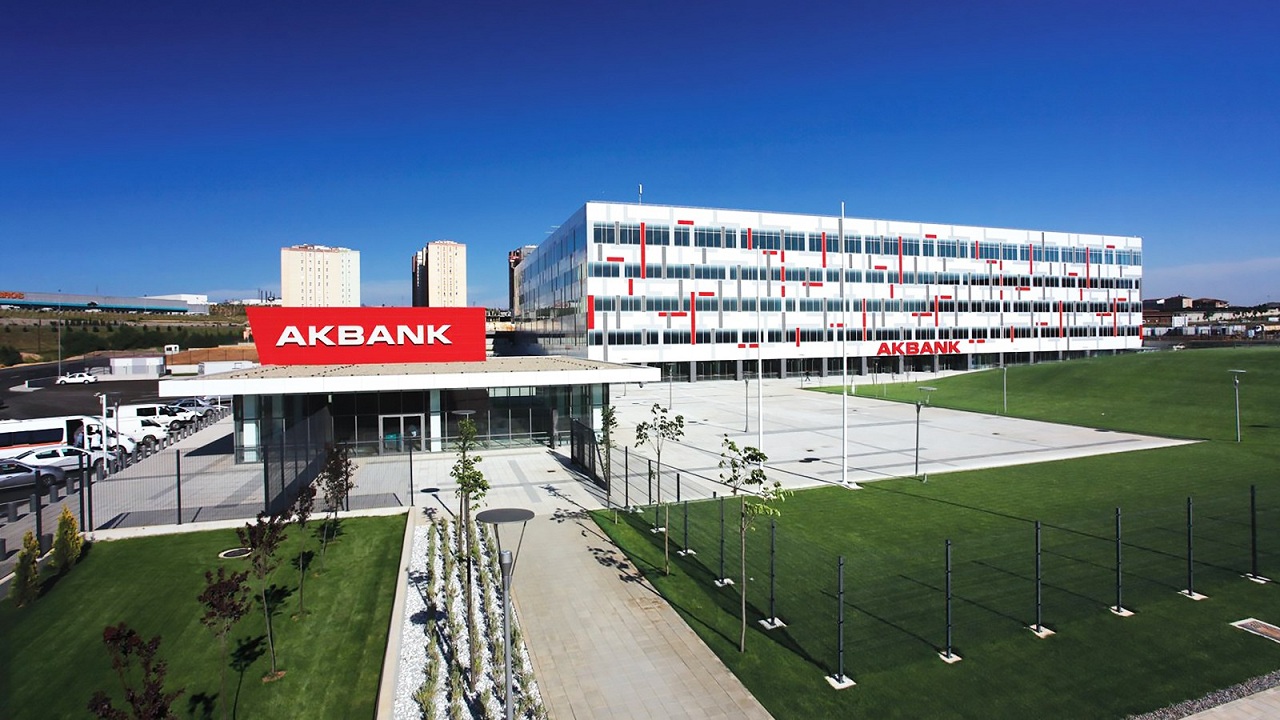 Aracı Kurumların Akbank Hissesi AKBNK Hedef Fiyat 2024 Tahminleri