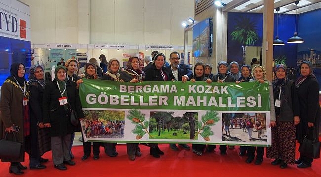 Al Yazmalarıyla Fuara Katıldılar