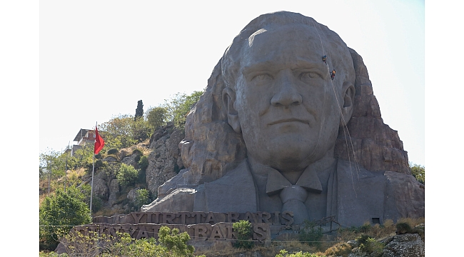 Atatürk Maskı’nda temizlik mesaisi