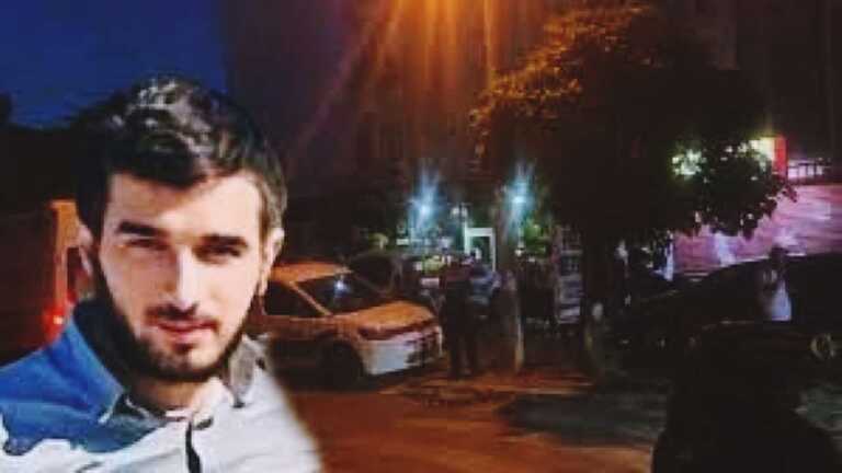 Baba Oğlunu Bıçaklayarak Öldürdü