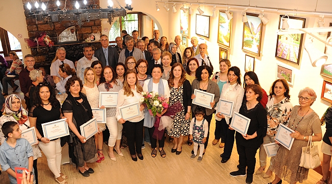 Balçovalı kadınlardan resim sergisi!