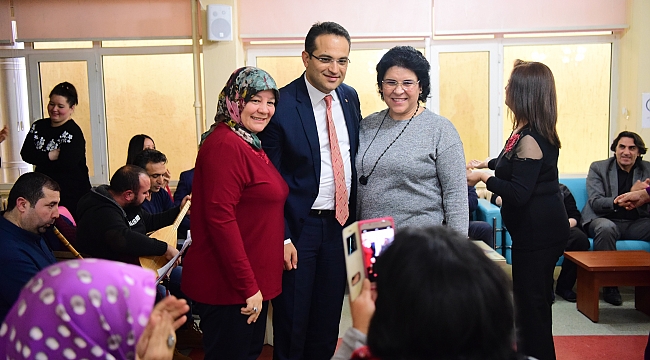 Başkan Atila’dan büyüklere sıcak ziyaret