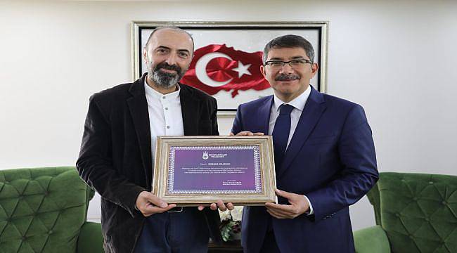 Başkan Çelik’ten Kalkan’a teşekkür belgesi
