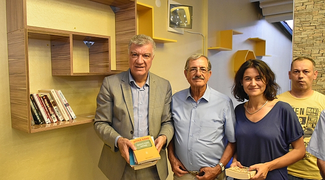 Başkan Engin “Narlıderelilerin kitap okuma tutkusunu biliyoruz”