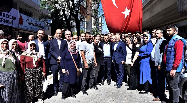Başkan İduğ, pazarcı esnafıyla bir araya geldi!