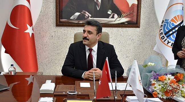 Başkan Kırgöz resmen görevine başladı!