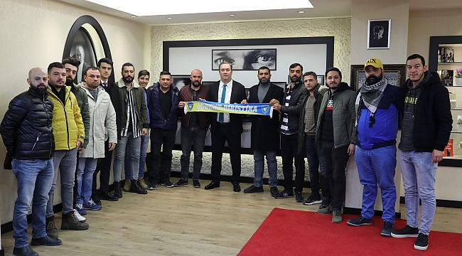 Başkan Piriştina Bucaspor taraftarlarıyla bir araya geldi