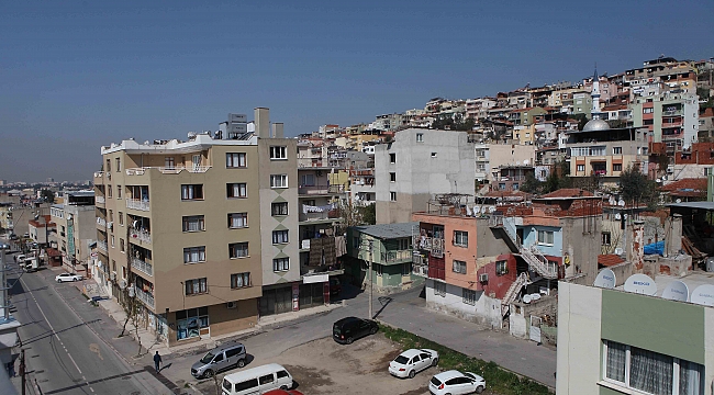 Bayraklı’nın 6 mahallesinde imar uygulamaları durduruldu