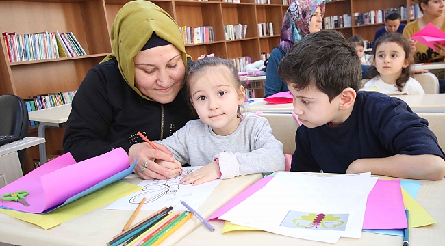 Bayraklı’nın kütüphanelerine ‘TSE’ belgesi