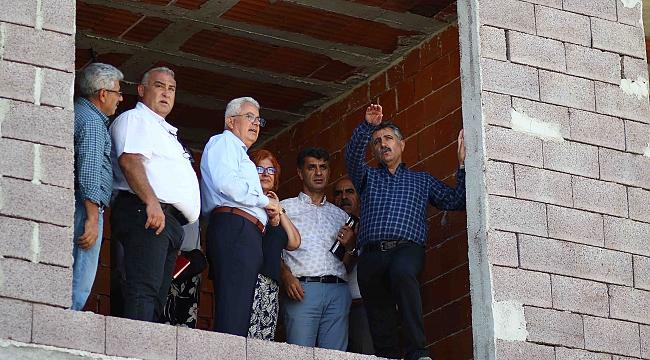 Bayraklı’nın sorunları kentsel dönüşümle çözülecek