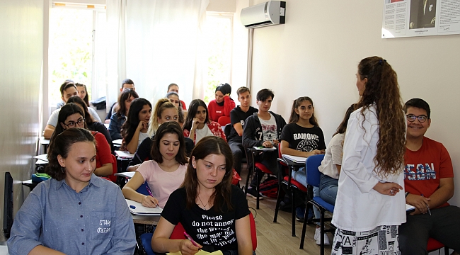 Bergama Belediyesi’nden öğrencilere destek!