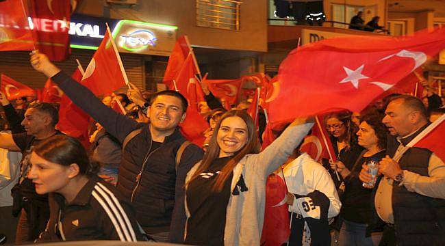 Bin 500 Gaziemirli Ata’sı için zeybek oynayacak