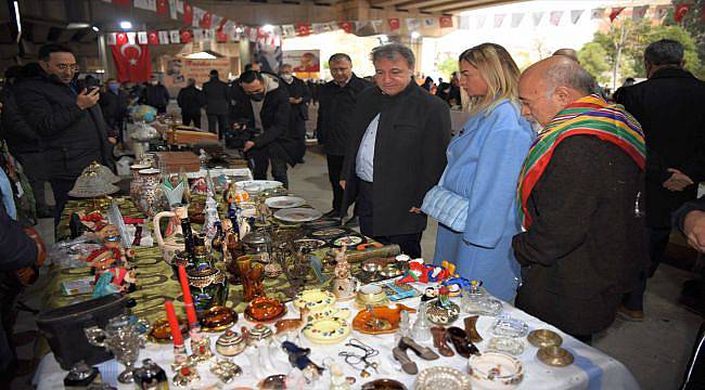 Bornova Antika Pazarı Açıldı