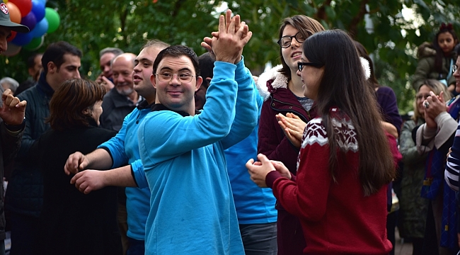 Bornova’da gülmeye engel yok