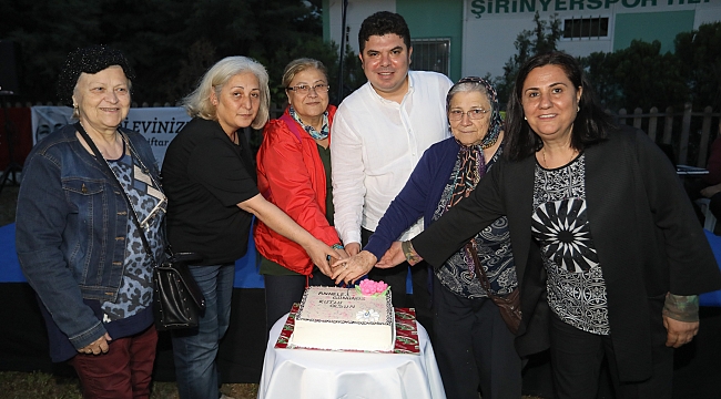 Buca’da Anneler Günü’nde annelere özel iftar