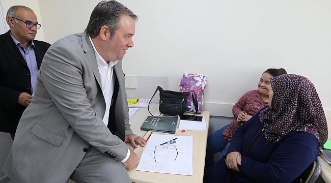 Buca’da okuma yazma kurslarında umutlar gerçek oluyor