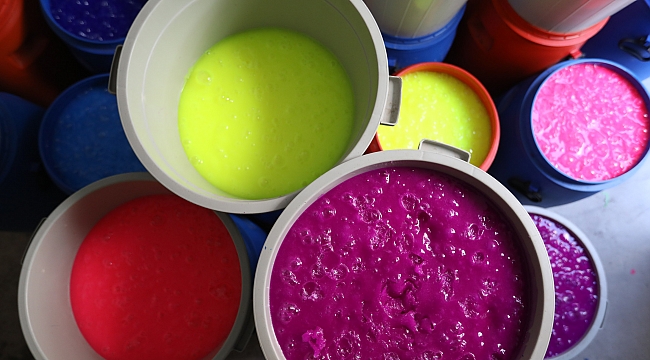 Buca’da “slime” baskını
