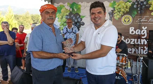 Buca’da, 3. Bağ Bozumu Şenliği gerçekleştirildi!