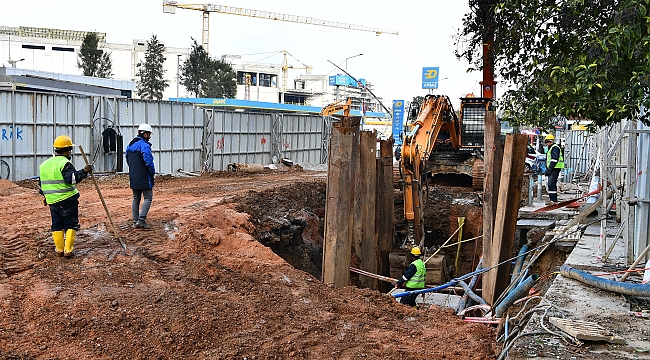 Büyükşehir’den Mithatpaşa trafiğine yeni nefes