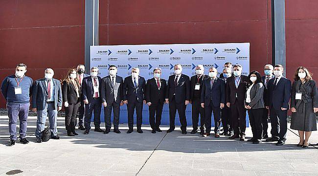 CHP Balkan Masası’nda Makedonya Türkleri konuşuldu