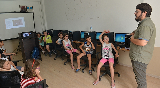 Çiğli’de çocuklara robotik kodlama eğitimi