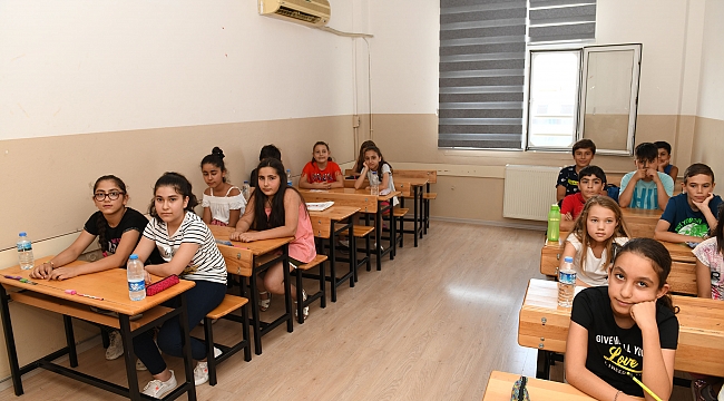 Çiğli’de öğrencilerden ÇİBEM’e yoğun ilgi!