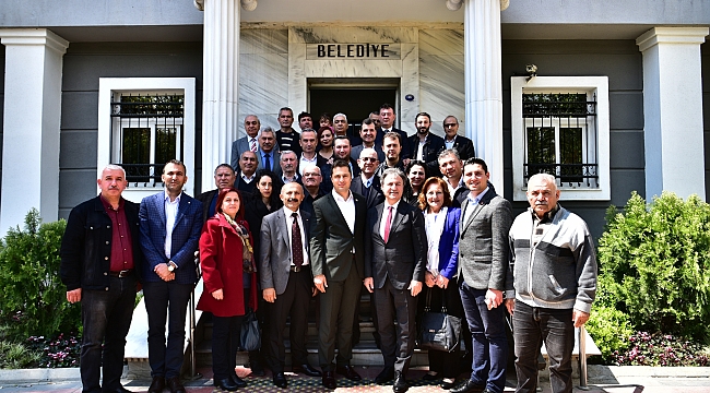 Deniz Yücel’den Başkan İduğ’a ziyaret