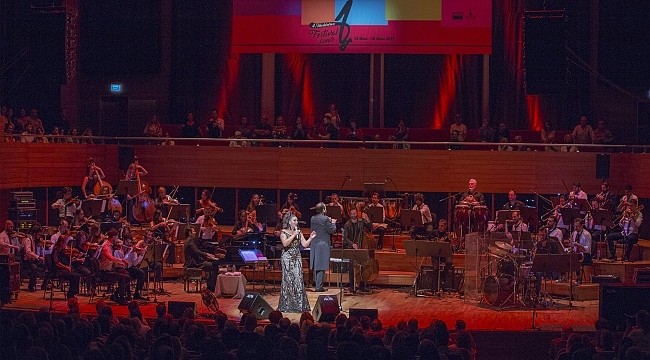 Dolu dolu “Uluslararası Bir Festival İzmir”