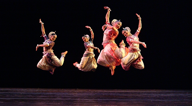 “Dünya Dans Günü” İzmir’de kutlanacak