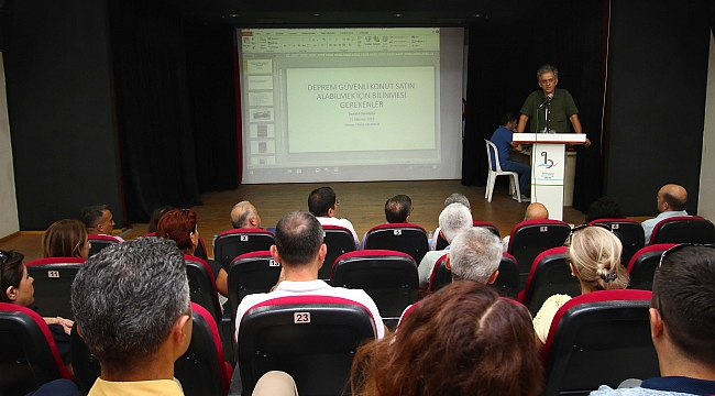 “İzmir ve Deprem Gerçeği” paneli düzenlendi!
