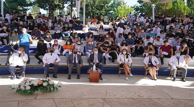 Ege’de “Hekim Önlüğü Giyme Töreni” Heyecanı