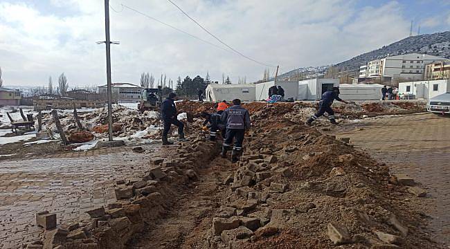 ESKİ ekiplerinde deprem bölgesinde anında müdahale