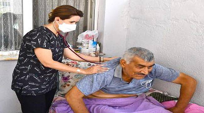 Eşrefpaşa Hastanesi’nin evde bakım hizmet ağı genişliyor