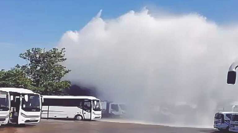 Eyüpsultan’da Su Borusu Patladı: Trafik Felç Oldu