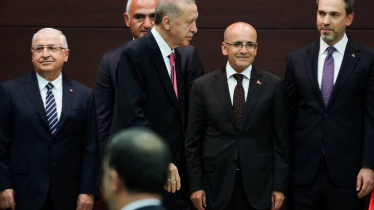 Bakan Şimşek Faizler Ne Zaman Düşecek Sorusuna Cevap Verdi