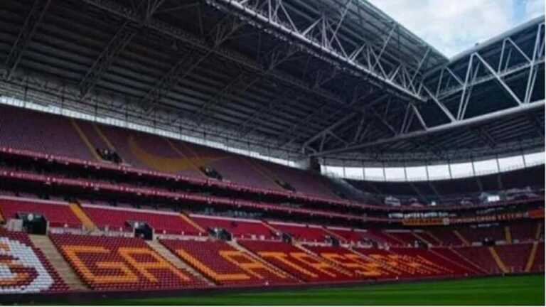 Galatasaray Stadyum ve Forma Sponsorluklarından 408 Milyon TL Gelir Elde Edecek