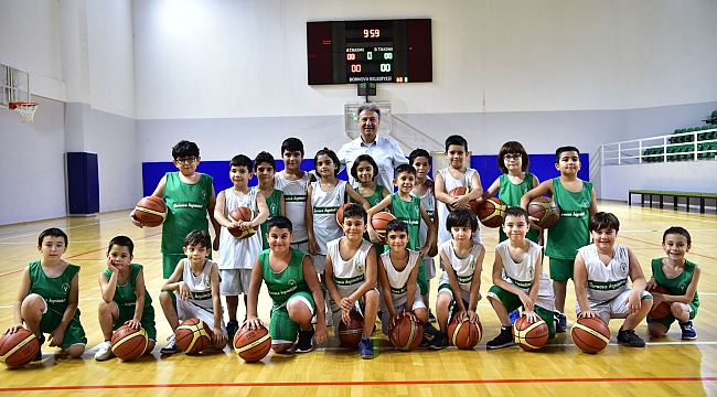 Geleceğin basketbolcuları Bornova’da yetişiyor