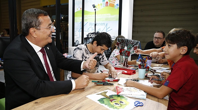Hacivat ve Karagöz Kukla Yapım Atölyesi’ne büyük ilgi!