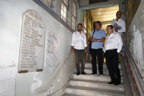 batur’dan-kemeralti-icin-tarihi-dokunuslar-(8).jpeg