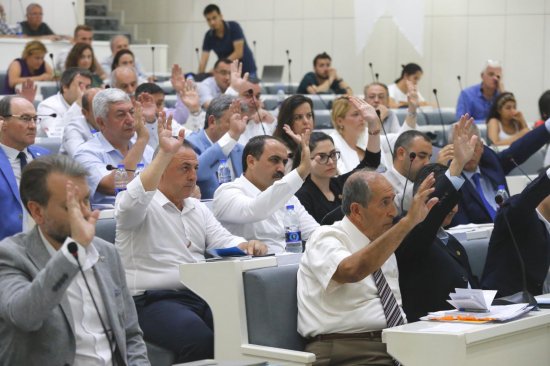 konak’in-yeni-birimlerine-meclisten-onay-(3).jpeg