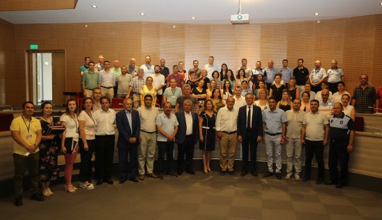 gaziemir’de-toplu-sozlesme-sevinci-(1).jpg