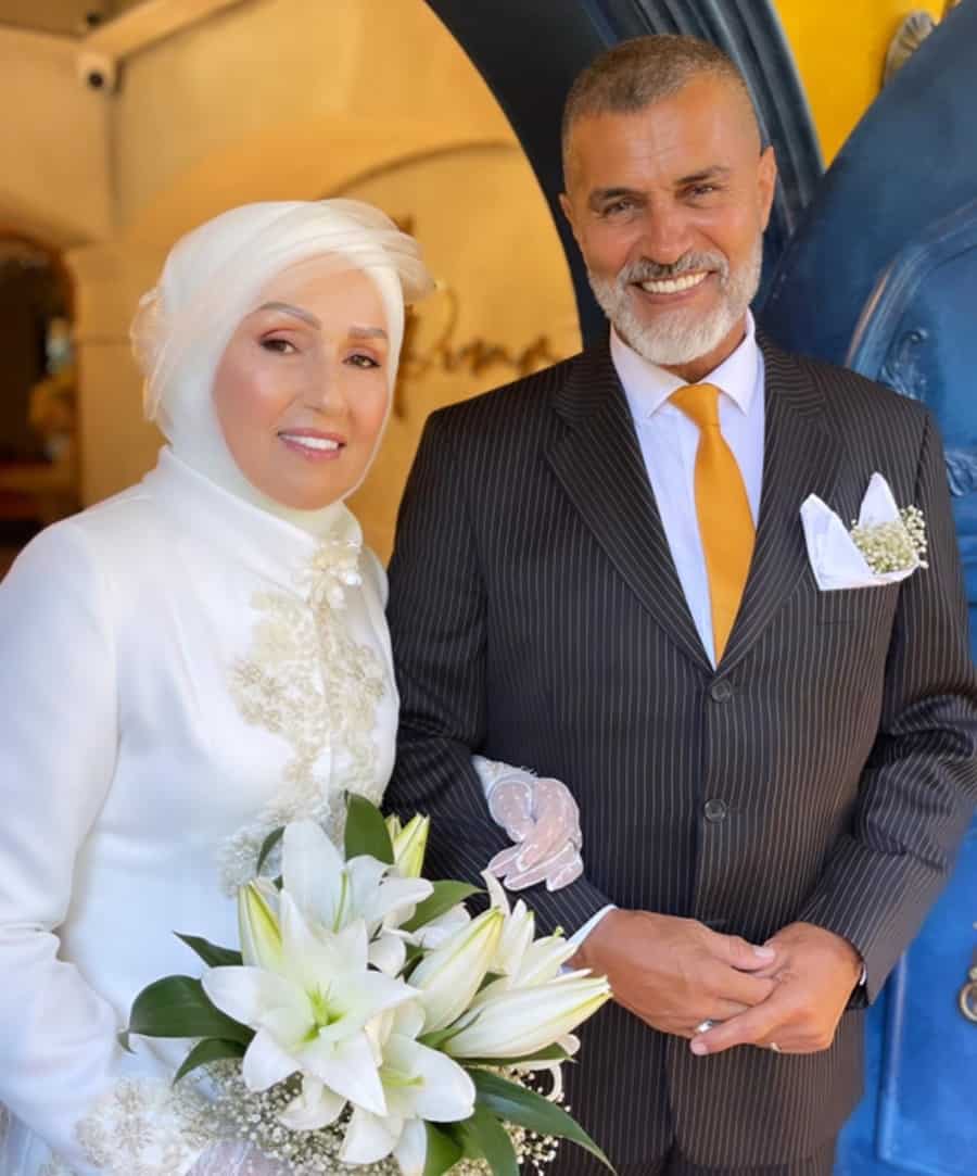 yasar-alptekin-evlendi2-min.jpg