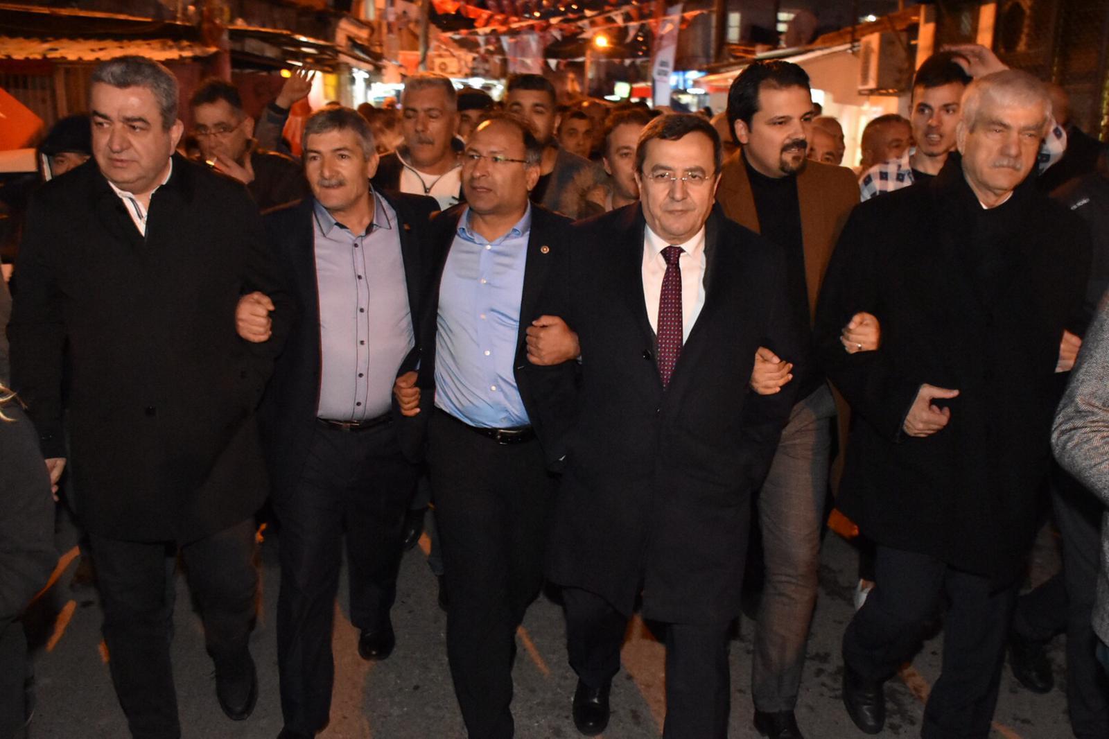 romanlardan-batur’a-coskulu-karsilama-(20).jpeg