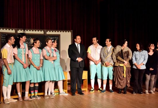 brn-bornova-tiyatro-tarih-(8).jpg