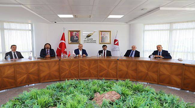 İKÇÜ ve Yaşar Üniversitesi’nden Teknopark işbirliği