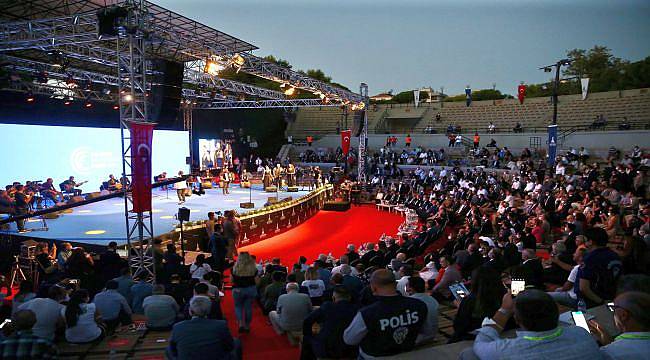 İzmir Fuarı’nda Karşıyaka Coşkusu