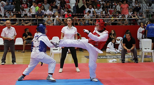 İzmir İl Taekwondo Şampiyonası Bayraklı’da başlıyor!