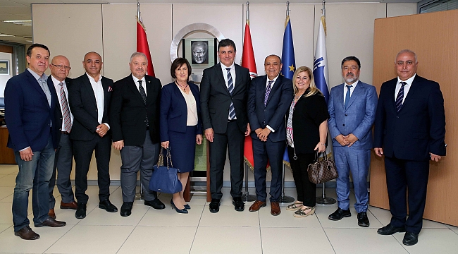 İZSİAD, belediyeleri ziyaret etti!